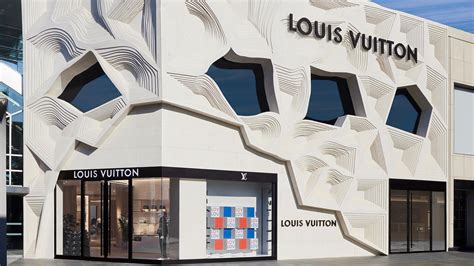 buy louis vuitton in istanbul.